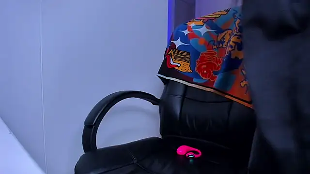 Lisegg  online show from March 2026 12:39:02 PM