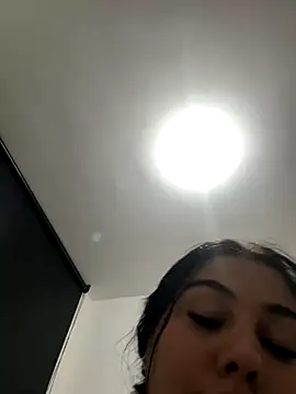 Snapshot of adrianalobo chatting on October 2025 02:43:02 AM adrianalobo online show from October 2025 02:43:02 AM