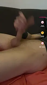 Snapshot of LionBoy1976 chatting on January 2025 06:24:02 AM LionBoy1976 online show from January 2025 06:24:02 AM