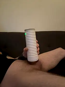 LionBoy1976 online show from November 2025 05:44:02 AM