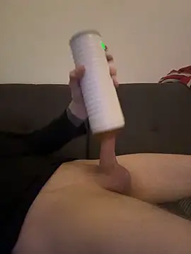 LionBoy1976 online show from February 2026 10:17:02 AM