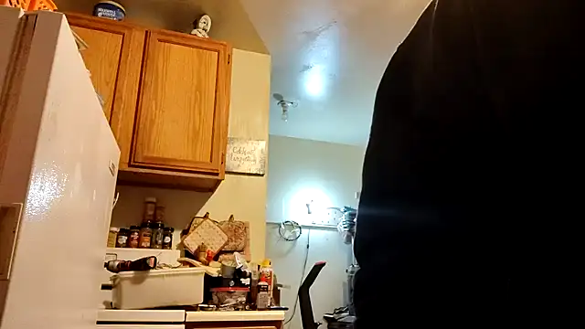 Snapshot of lilpervt chatting on March 2025 12:56:02 PM lilpervt online show from March 2025 12:56:02 PM