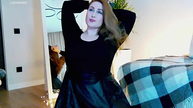 Sinful Eyes online show from February 2026 06:31:01 AM