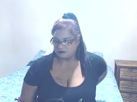 sexylax17 online show from June 2026 04:44:02 PM