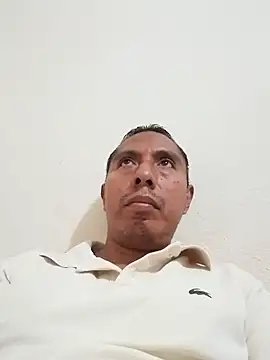 Snapshot of desnudo_Sexoxo chatting on January 2025 02:15:02 AM desnudo Sexoxo online show from January 2025 02:15:02 AM
