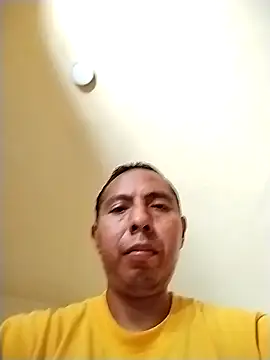 Snapshot of desnudo_Sexoxo chatting on October 2025 04:30:01 PM desnudo Sexoxo online show from October 2025 04:30:01 PM