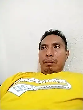 Snapshot of desnudo_Sexoxo chatting on March 2025 02:25:02 AM desnudo Sexoxo online show from March 2025 02:25:02 AM