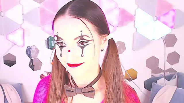 Snapshot of LexiKiss chatting on November 2025 10:43:02 PM LexiKiss online show from November 2025 10:43:02 PM