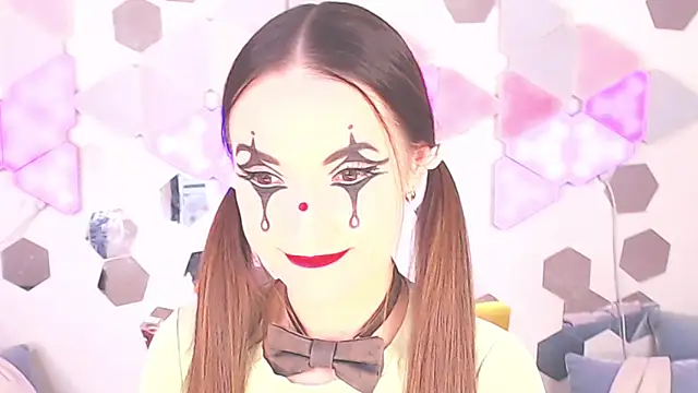 Snapshot of LexiKiss chatting on November 2025 05:39:01 PM LexiKiss online show from November 2025 05:39:01 PM