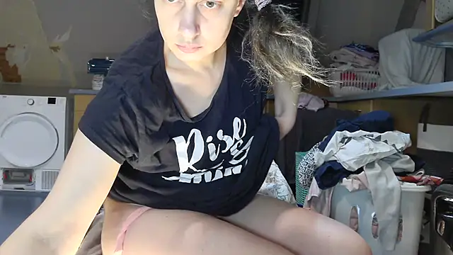 SexyAmanda32 online show from February 2026 09:04:01 PM