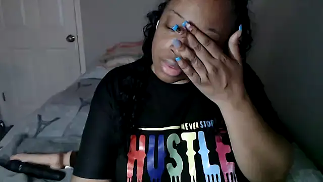 Snapshot of Sexymona1218 chatting on October 2025 05:23:02 PM Sexymona1218 online show from October 2025 05:23:02 PM