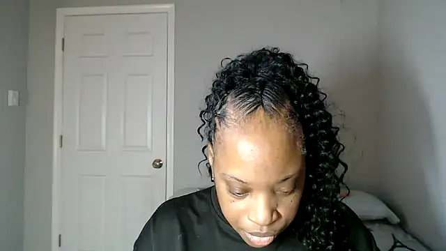 Snapshot of Sexymona1218 chatting on November 2025 12:50:02 PM Sexymona1218 online show from November 2025 12:50:02 PM