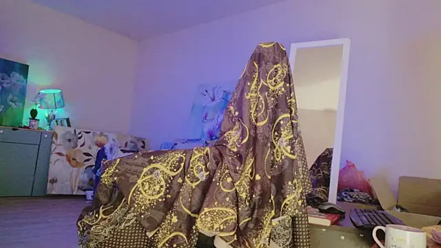 lara heaven online show from April 2026 05:55:01 AM