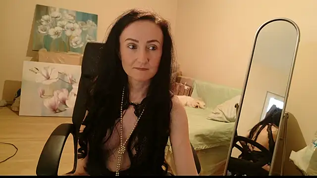 lara heaven online show from September 2025 10:30:02 AM