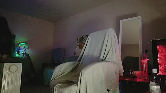 lara heaven online show from March 2026 03:35:01 PM