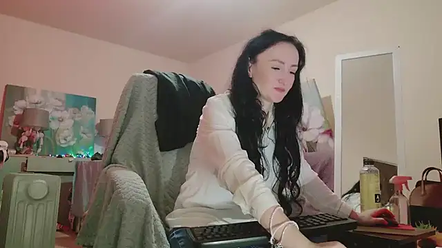 lara heaven online show from February 2026 10:46:02 AM