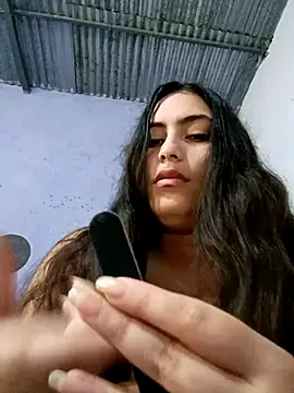 xandra252 online show from June 2026 06:57:02 PM