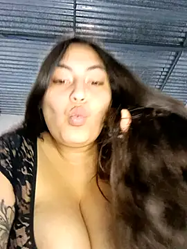 xandra252 online show from July 2026 11:01:01 PM