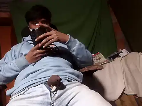 desiboy1101 online show from December 2025 02:08:02 PM