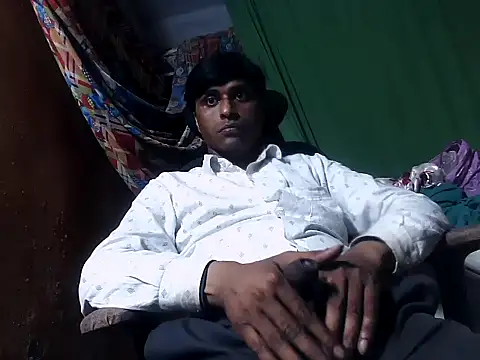 Snapshot of desiboy1101 chatting on March 2025 01:27:02 PM desiboy1101 online show from March 2025 01:27:02 PM