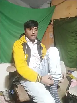 desiboy1101 online show from December 2025 02:08:02 PM