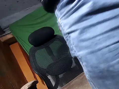 desiboy1101 online show from January 2026 01:15:01 PM