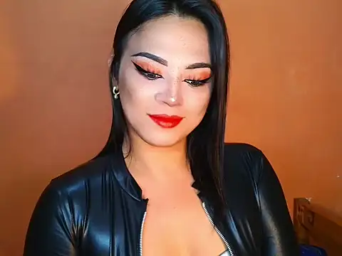 AsianQueenAlexaXx online show from May 2026 06:15:02 PM