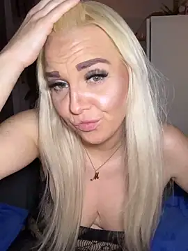 MIA-XXX online show from December 2025 08:42:02 PM