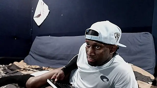 iBreakHeartz online show from February 2025 02:14:02 AM