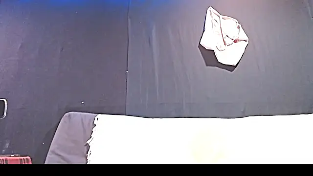 iBreakHeartz online show from September 2025 03:56:01 AM