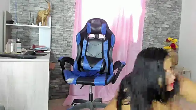 Snapshot of devorah_soto chatting on December 2025 02:59:01 PM devorah soto online show from December 2025 02:59:01 PM