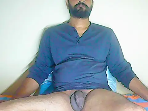 Snapshot of LifeLineSL chatting on October 2025 11:47:01 PM LifeLineSL online show from October 2025 11:47:01 PM