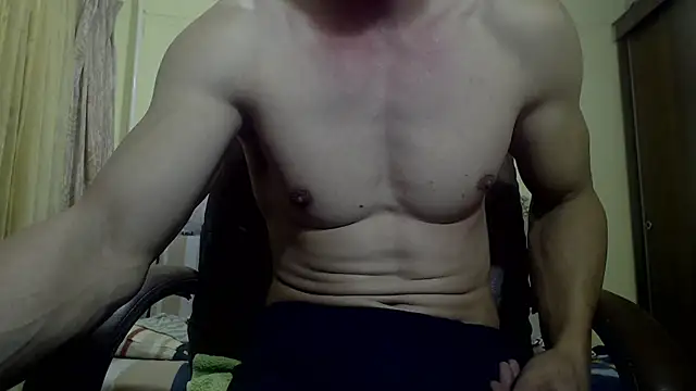 Snapshot of SexyMuscled chatting on October 2025 09:38:01 PM SexyMuscled online show from October 2025 09:38:01 PM