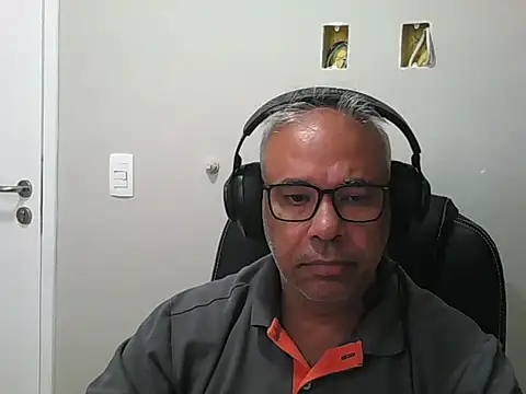 Snapshot of MorenoBrazil69 chatting on February 2026 07:46:01 PM MorenoBrazil69 online show from February 2026 07:46:01 PM