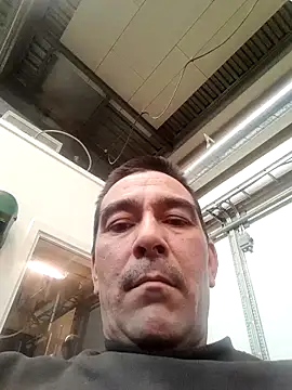 Snapshot of dick81 chatting on February 2026 02:35:02 PM dick81 online show from February 2026 02:35:02 PM