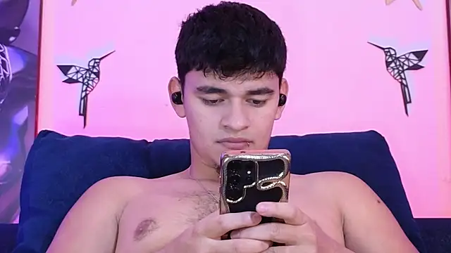 VikoHands online show from March 2026 09:28:01 PM