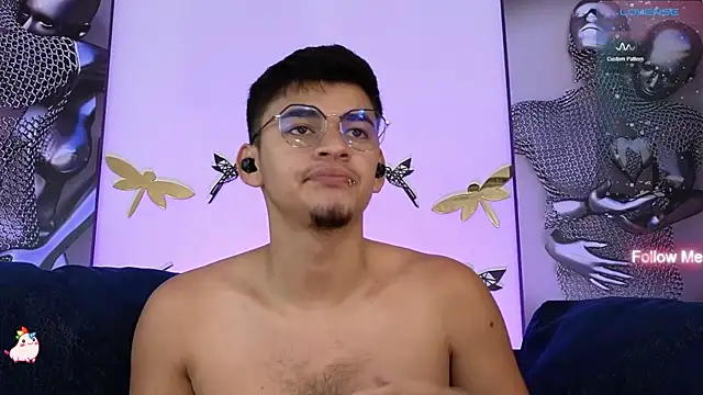 VikoHands online show from February 2025 08:40:01 PM