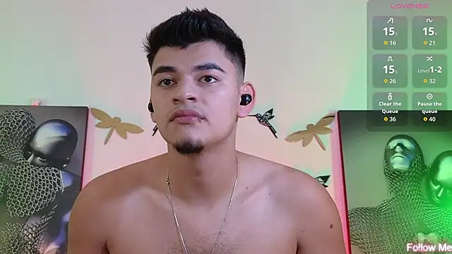 VikoHands online show from April 2026 12:17:01 AM