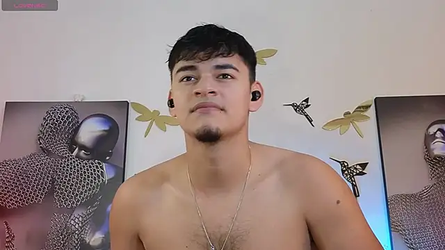 VikoHands online show from April 2026 09:21:01 PM