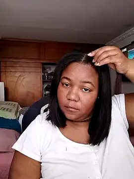 Snapshot of Daddys_girl1 chatting on September 2025 09:54:01 PM Daddys girl1 online show from September 2025 09:54:01 PM