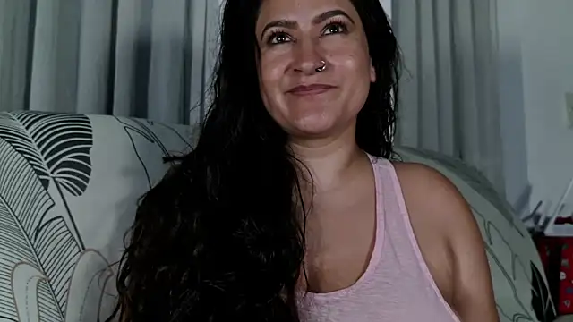 DeesseLuxure online show from April 2026 05:13:01 AM