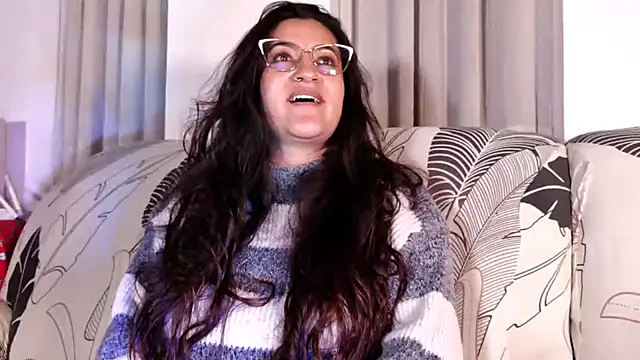 DeesseLuxure online show from March 2026 04:39:02 AM