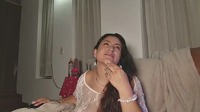DeesseLuxure online show from March 2025 07:33:02 AM