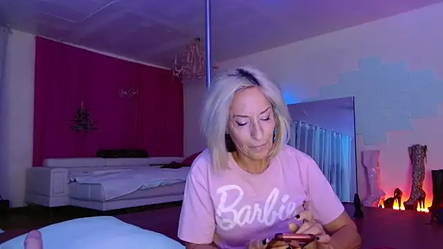 Sweet-Ginger online show from October 2025 01:14:01 AM