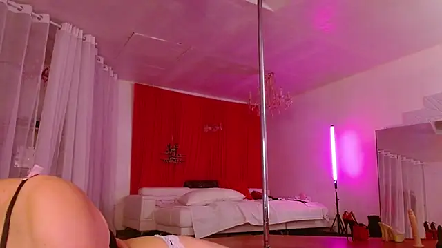 Sweet-Ginger online show from September 2025 03:56:01 PM