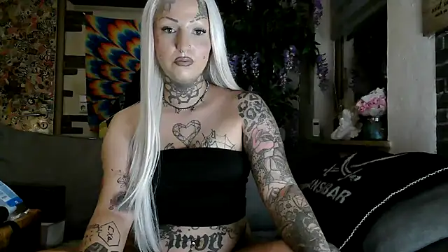 RoxxyInk online show from September 2025 07:29:01 AM