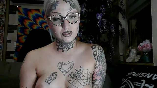 RoxxyInk online show from October 2025 12:10:02 AM