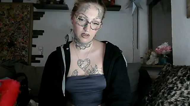 RoxxyInk online show from February 2026 02:31:02 AM