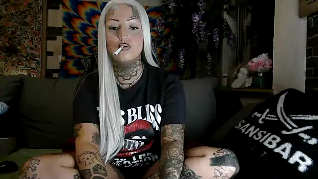 RoxxyInk online show from September 2025 09:32:02 PM