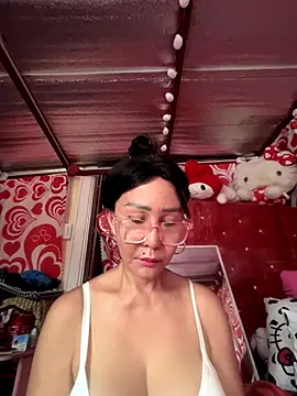 sweetieme online show from December 2025 01:52:02 AM